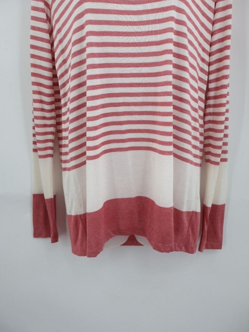 Vince Striped Scoopneck Shirt Tunic Lightweight Mauve Pink White Size Medium - Picture 4 of 10